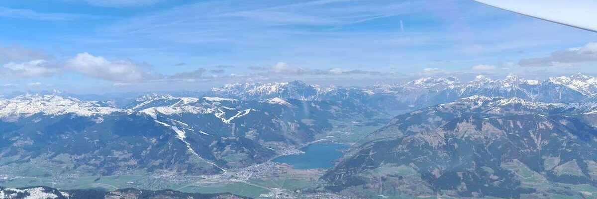 Flugwegposition um 11:18:14: Aufgenommen in der Nähe von Gemeinde Fusch an der Großglocknerstraße, 5672 Fusch an der Großglocknerstraße, Österreich in 2749 Meter